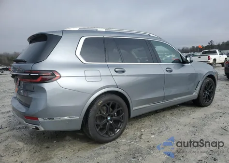 2024 BMW X7 xDrive40I z USA, uszkodzony, nr VIN 5UX23EM06R9V63276